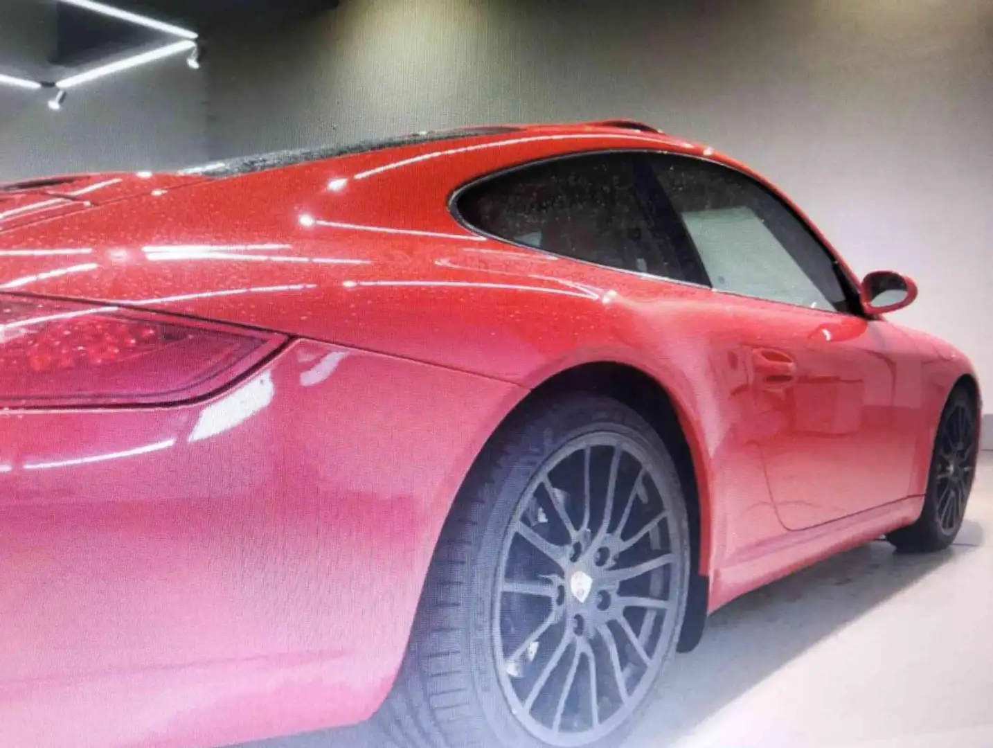 Porsche 911 Carrera S Coupé Rouge - 2