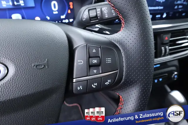 Ford Focus view 23