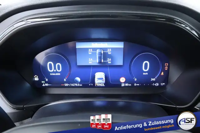Ford Focus view 22