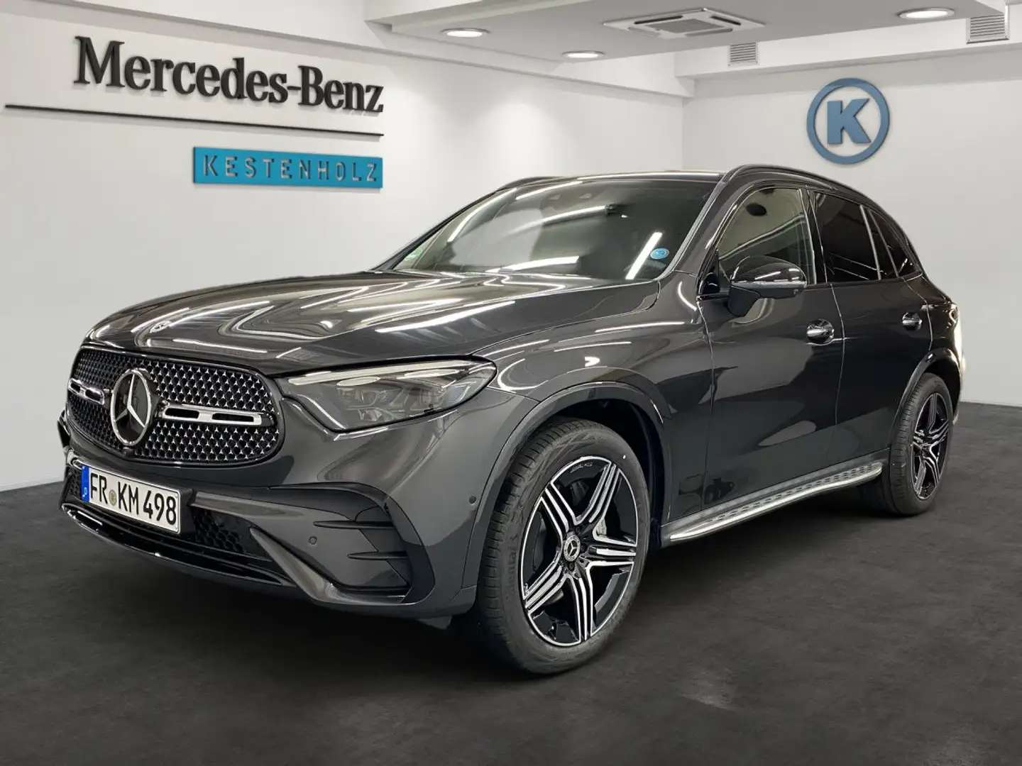 Mercedes-Benz GLC 300 d 4Matic AMG+AHK+PANO+HANDS-FREE+360° Grau - 2