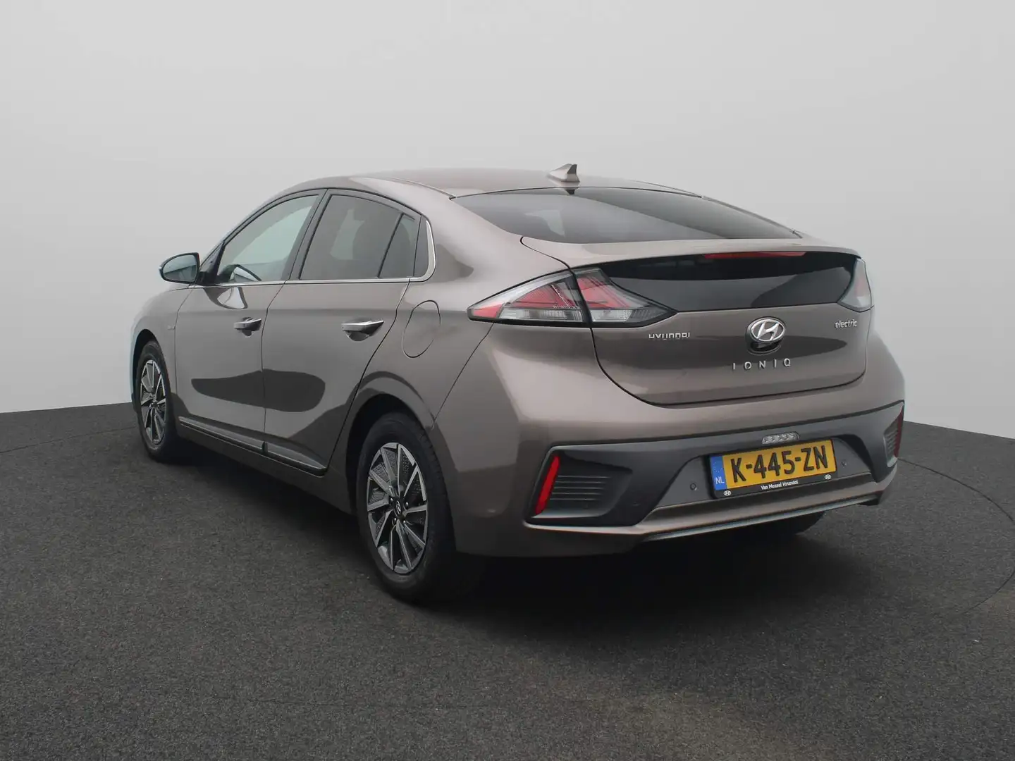 Hyundai IONIQ Premium EV 38 kWh | SEPP subsidie mogelijk | Airco Barna - 2