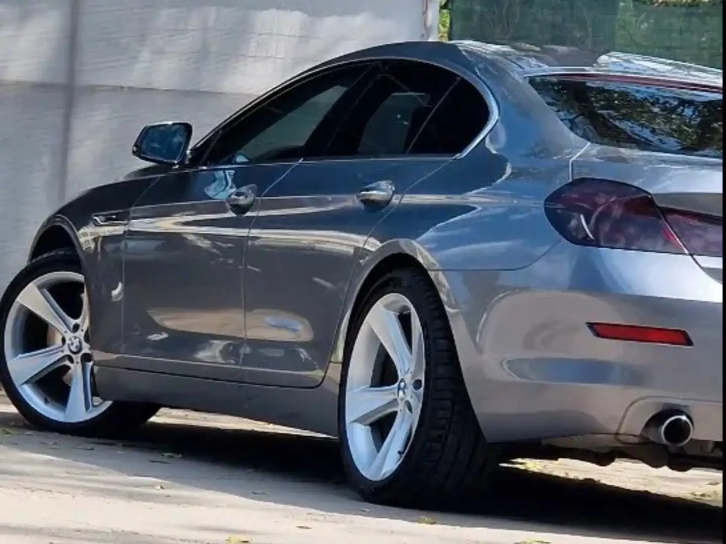 BMW 640 Serie 6 F06 2012 Gran Coupe xdrive auto Grigio - 2