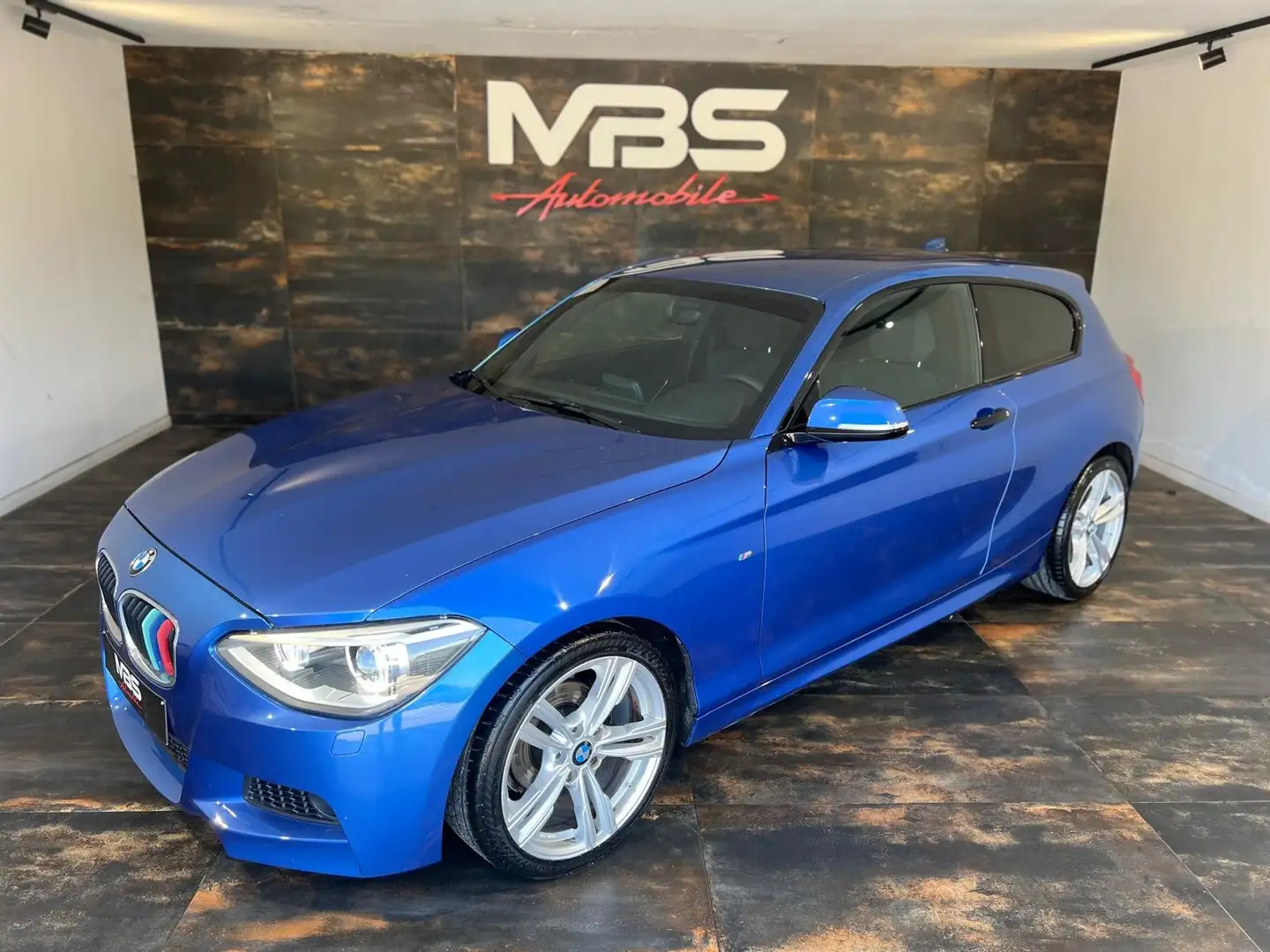 BMW 114 d * PACK M * ALCANTARA * CLIM * RADIO * XENON Blauw - 2