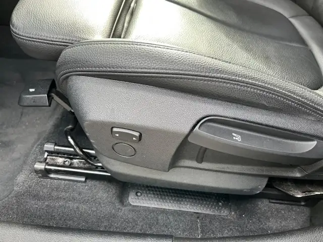 BMW 2 Series view 6