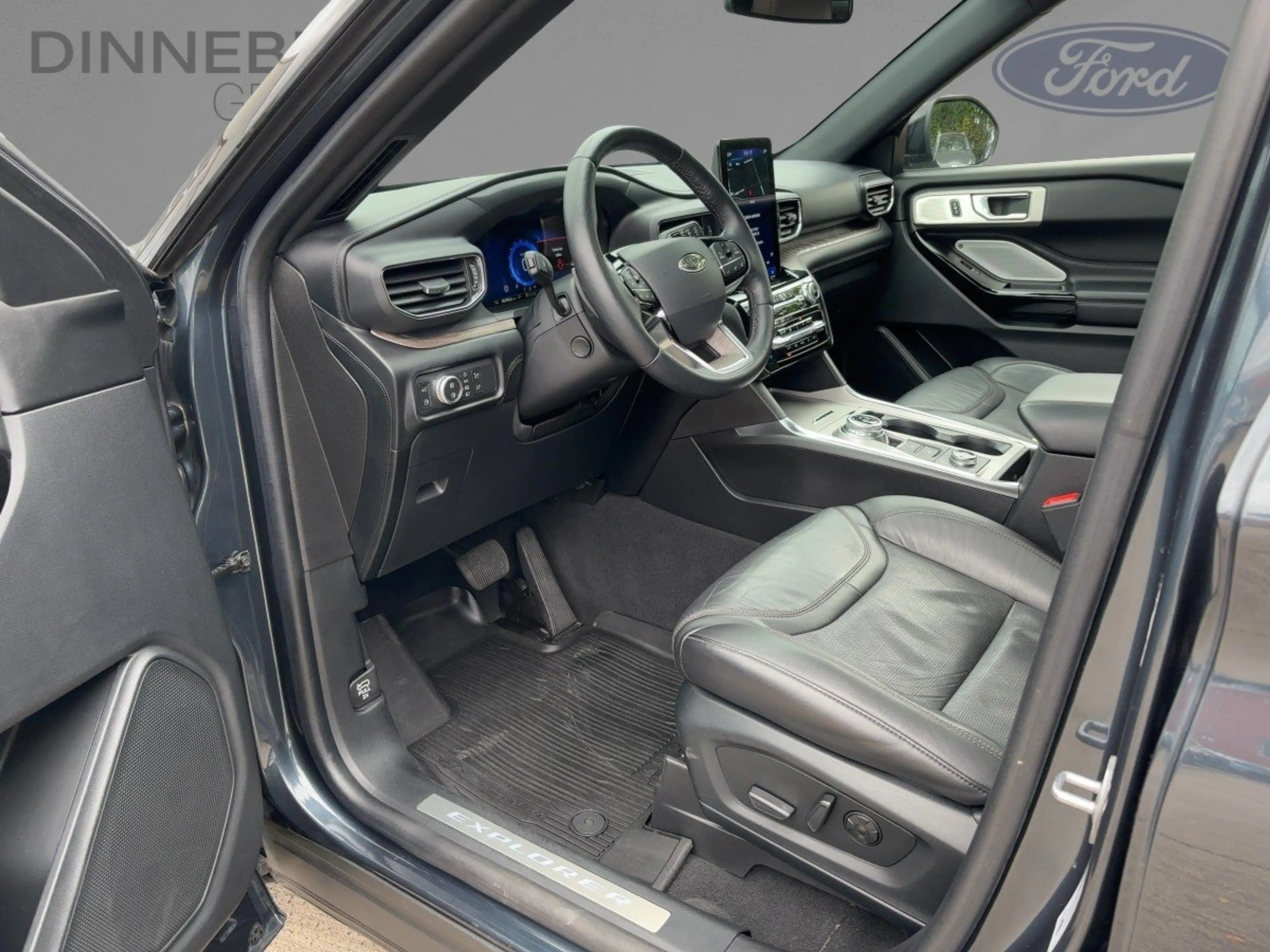 Ford Explorer Platinum PHEV Leder+AHK+Glasdach+LED+Navi ACC CAM — photo 9