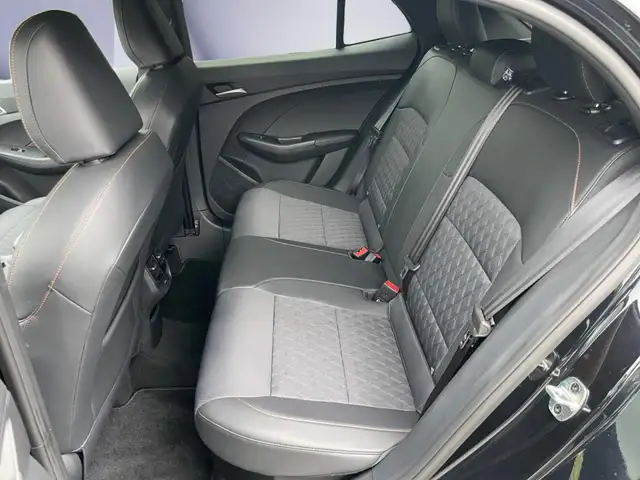 MG MG3 view 9