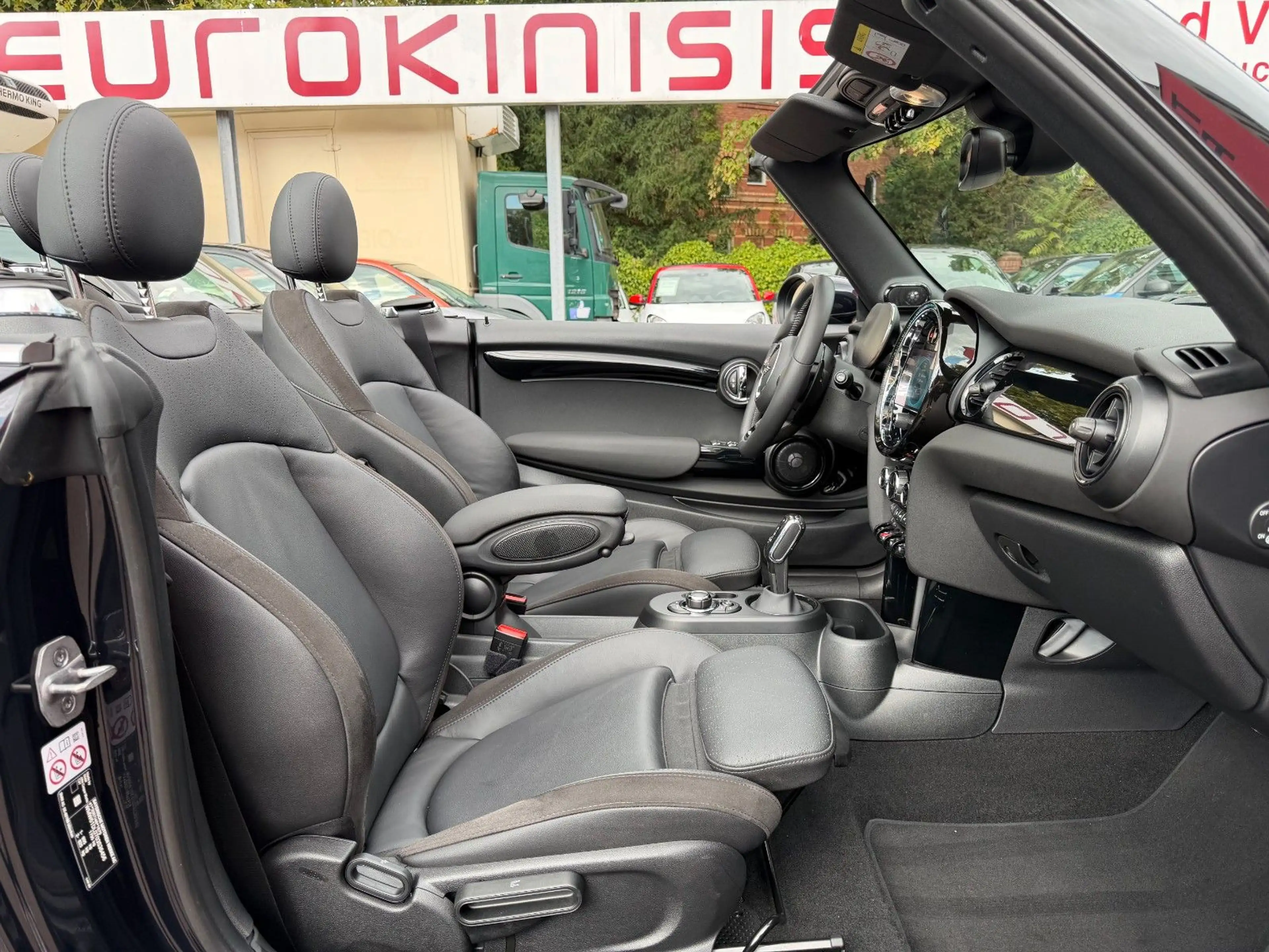 MINI John Cooper Works JohnCooperWorks Trim Cabrio*LEDER*HuD*H/K*KAM — photo 13