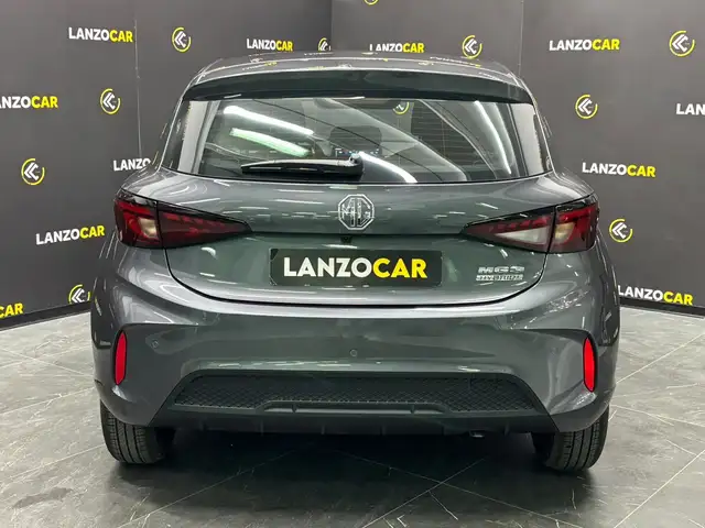 MG MG3 view 5
