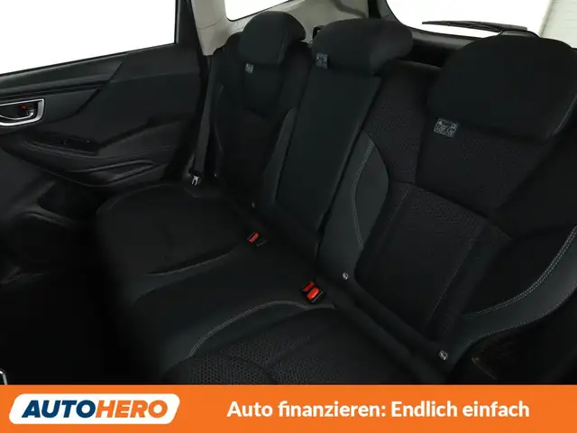 Subaru Forester view 14