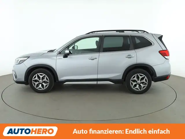 Subaru Forester view 3