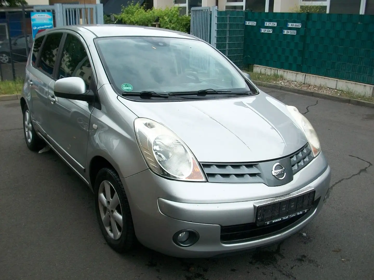 Nissan Note 1.5 dCi Acenta*Klima*Motorschaden* Plateado - 2