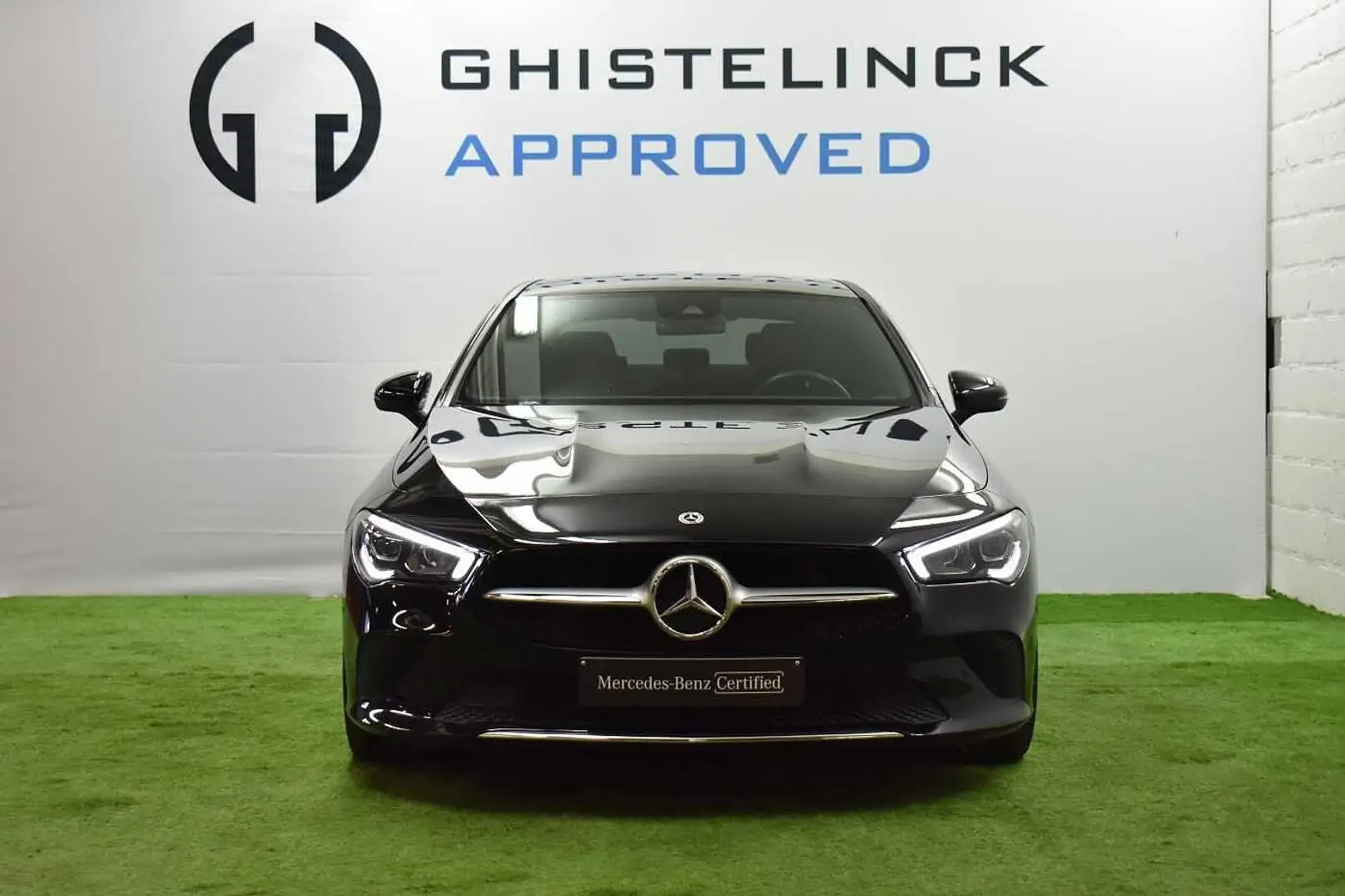 Mercedes-Benz CLA 200 Coupé Noir - 2