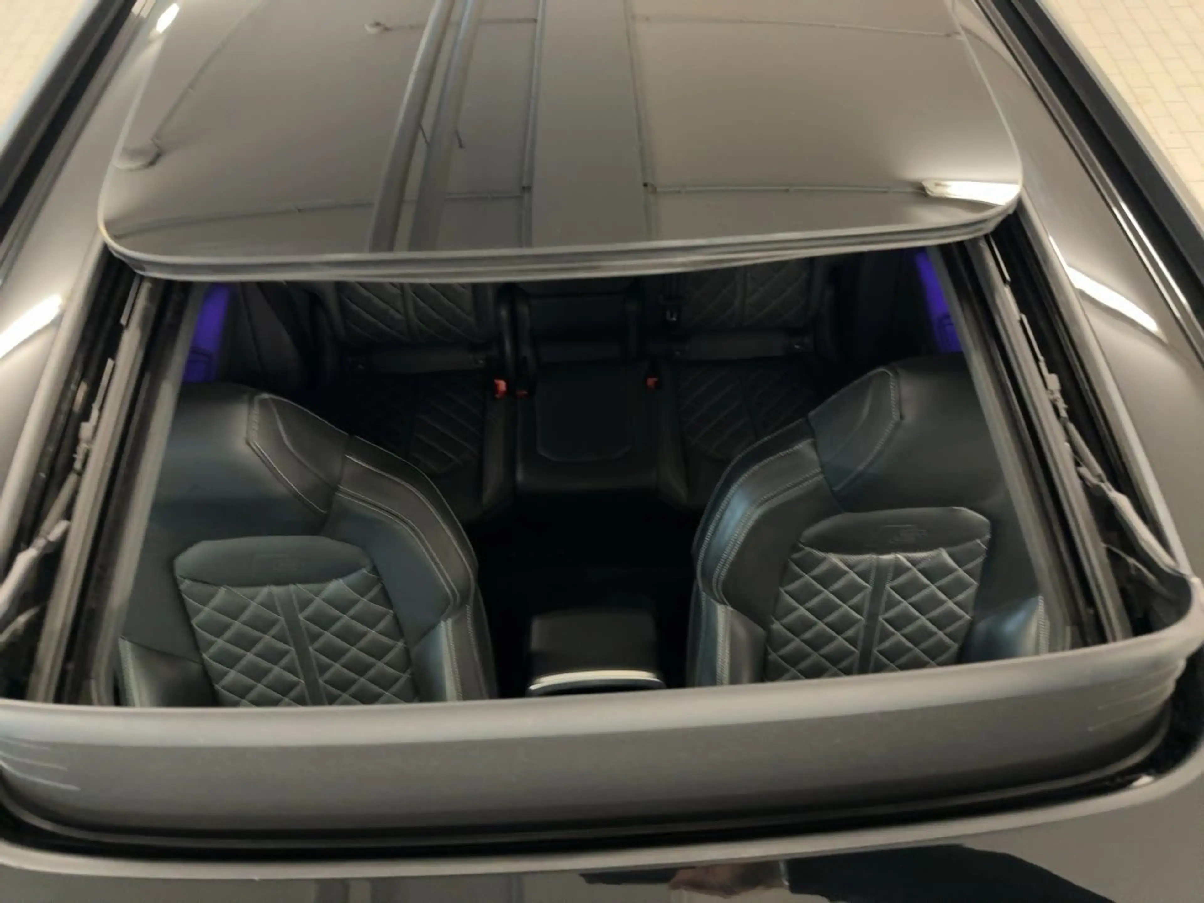 Audi SQ8 TFSI tiptr. STDHZG MATRIX 360°K HUD PANO — photo 21