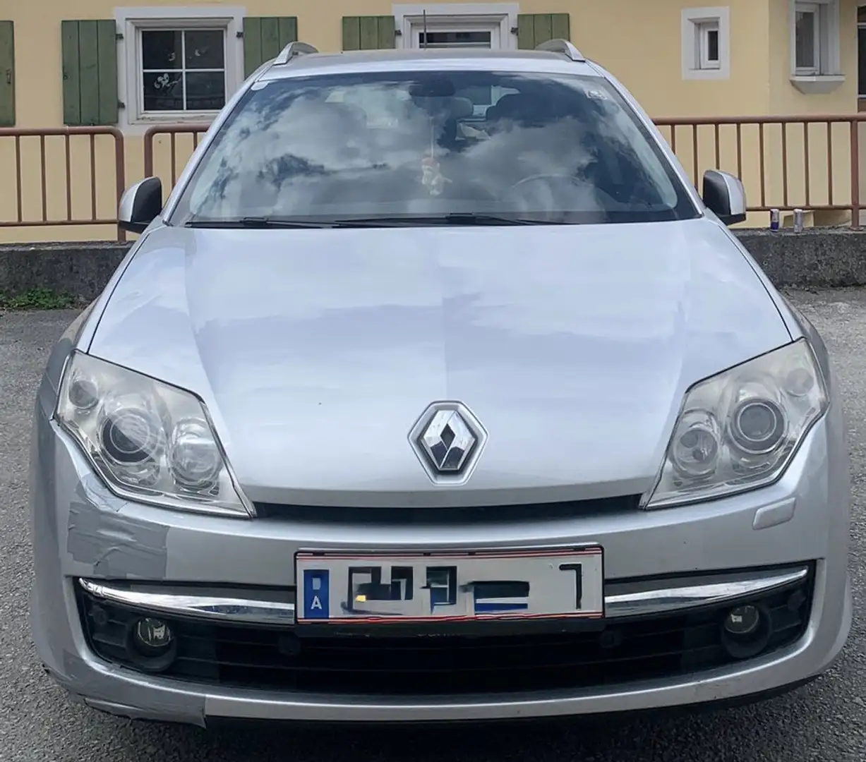 Renault Laguna - 1