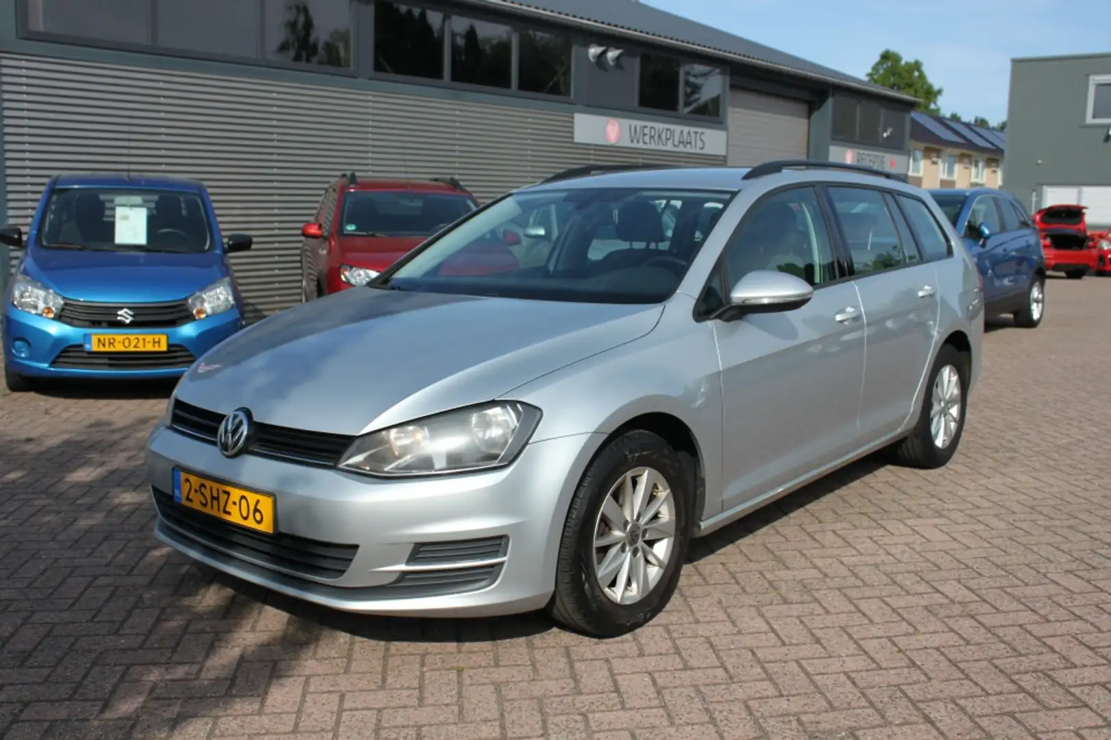 Volkswagen Golf Variant 1.2 TSI Comfortline Grijs - 1