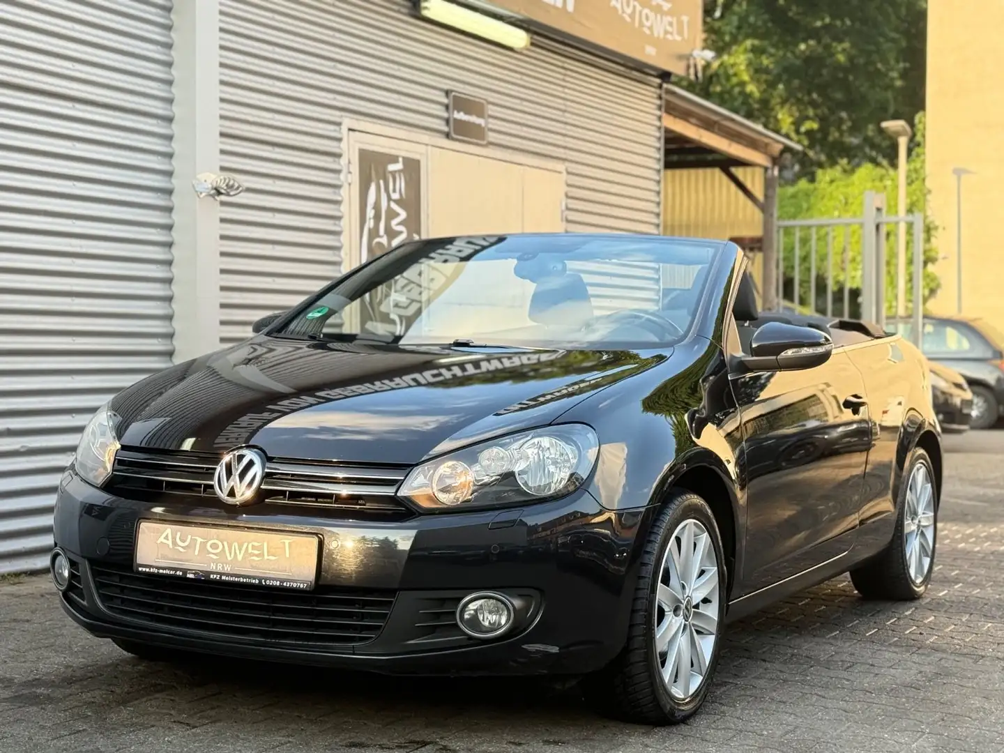 Volkswagen Golf VI 1.4 TSI Cabriolet *NAVI*TEMPO*KLIMA*PDC* Noir - 2