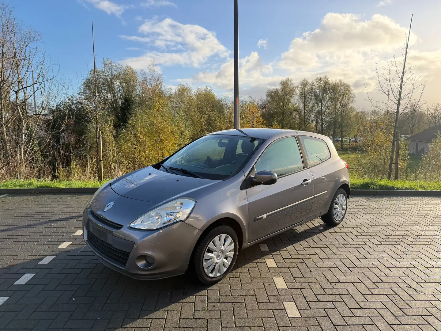 Renault Clio Clio 1.2 TCe - AIRCO + CARNET COMPLET ! Grijs - 1