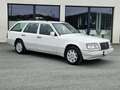 Mercedes-Benz E 220 E 220 T - thumbnail 1