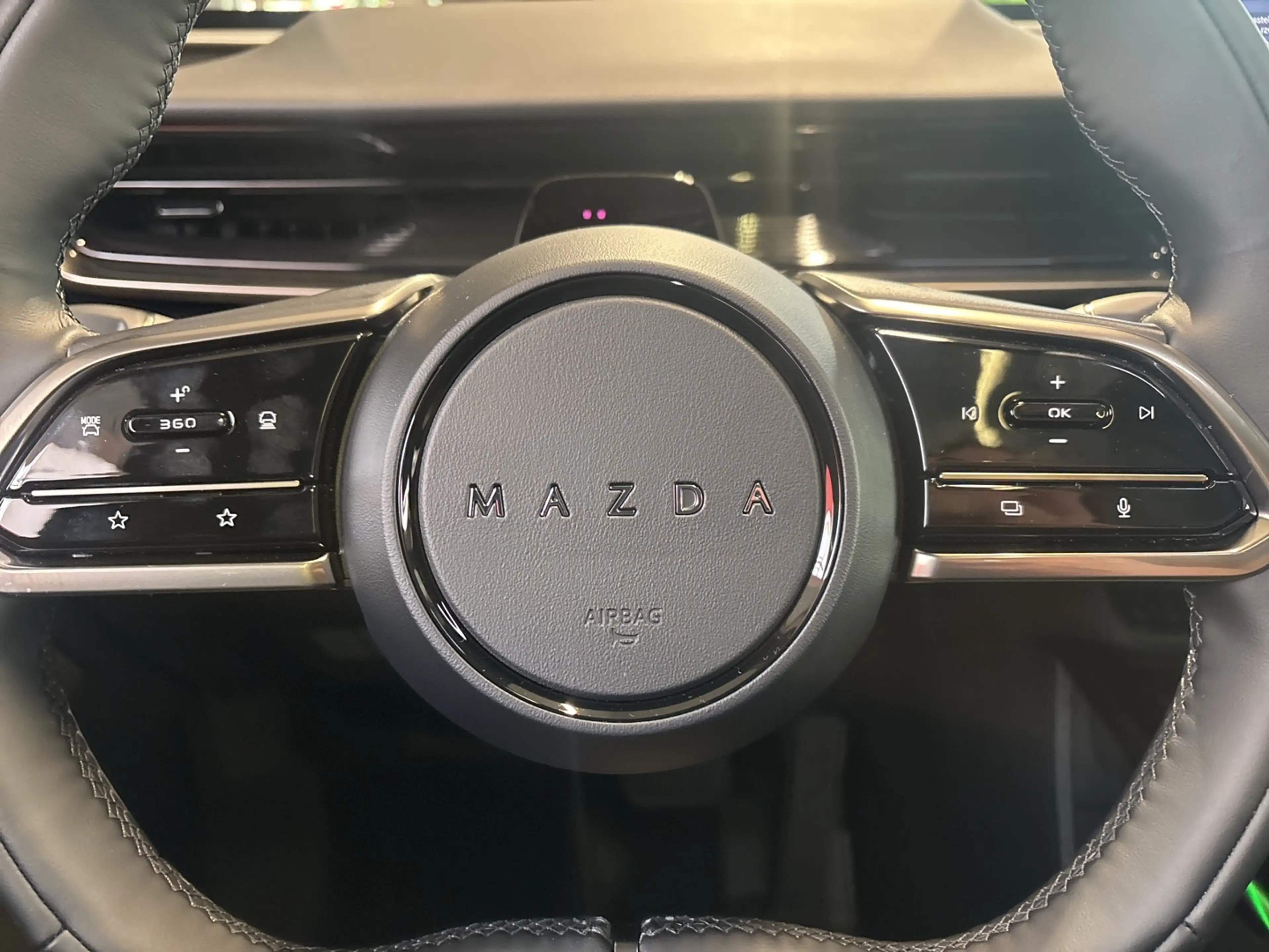 Mazda CX-6e Takumi EV 258PS RWD — photo 11