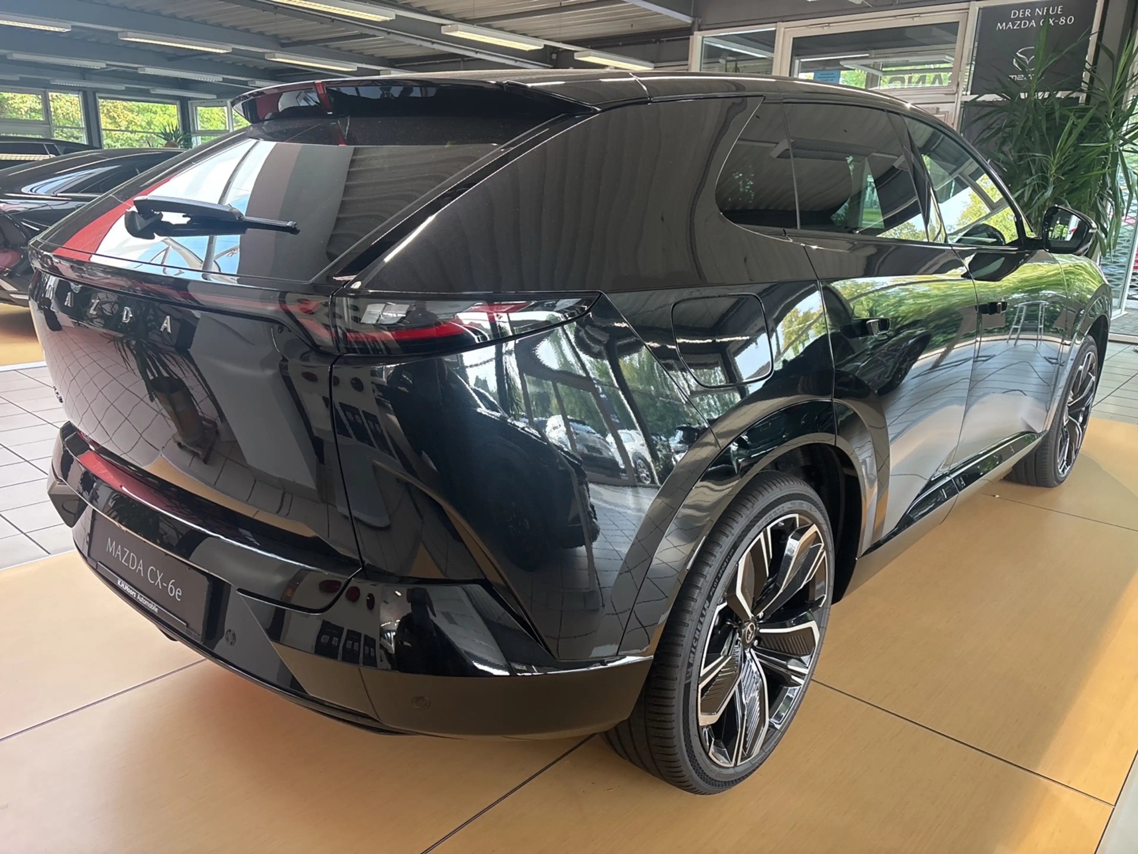 Mazda CX-6e Takumi EV 258PS RWD — photo 4