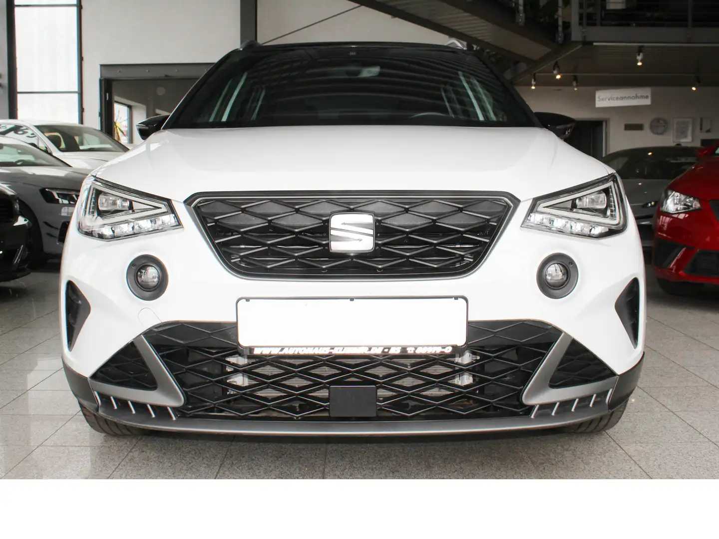 SEAT Arona 1.0 TSI FR V-CPT*GRA*LED*APP*TEL*GARANTIE Weiß - 2