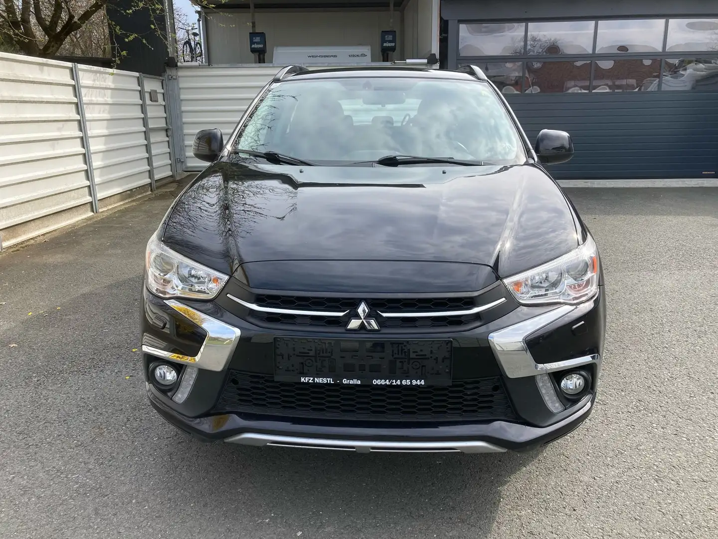Mitsubishi ASX 1,6 DI-D LP Invite Vision 40 -Kamera-Sitzheizung- Schwarz - 2
