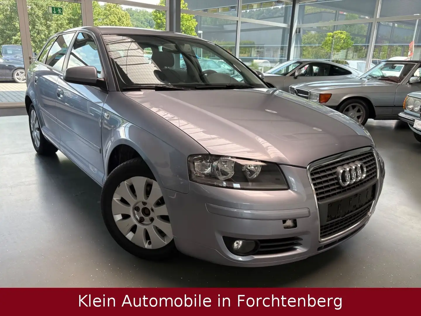 Audi A3 Sportback 1.6 FSI Klimatronic SHZ TÜV-NEU Argent - 1