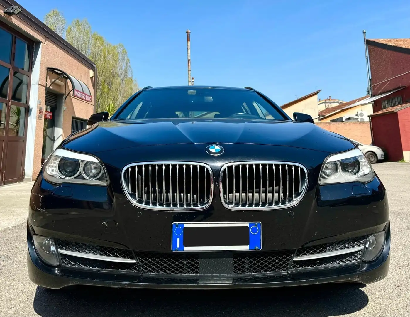 BMW 530 Serie 5 F11 Touring 530d Touring Xdrive Negro - 2