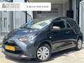 Toyota Aygo 1.0 VVT-i x-fun 5 Deurs | AIRCO | BLUETOOTH Grijs - thumbnail 1