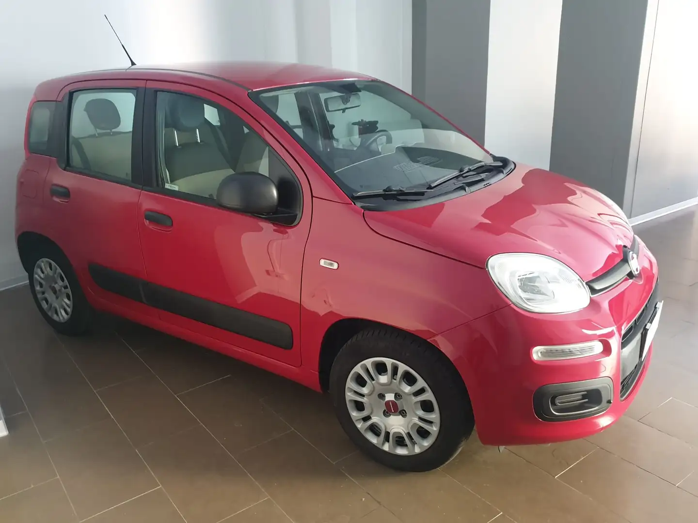 Fiat Panda Panda III 2016 1.2 Easy 69cv E6 Rosso - 2