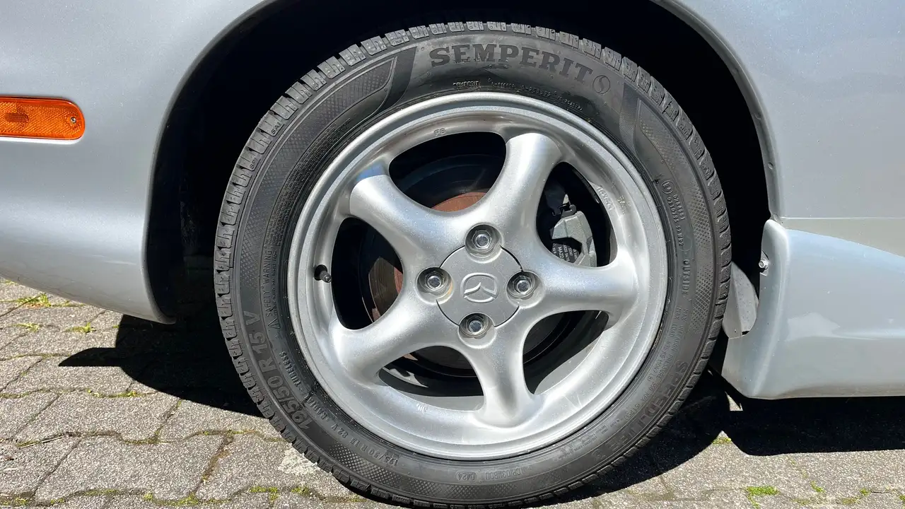 Mazda MX-5 1.6i 16V, foto 7