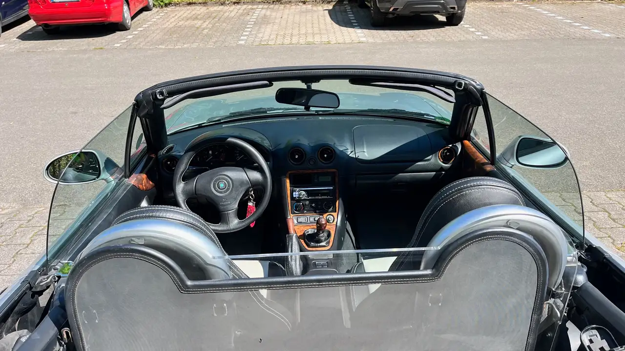 Mazda MX-5 1.6i 16V, foto 10