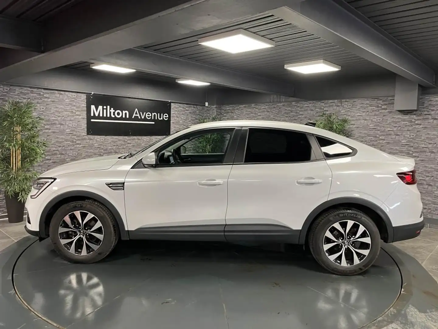 Renault Arkana Arkana 1.6 E-Tech Hybride - 145 - BVA Evolution Blanc - 2