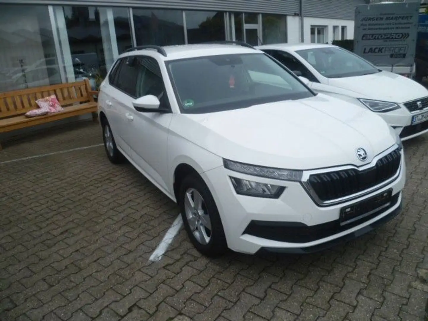 Skoda Kamiq Active Sitzheizung PDC hinten Weiß - 2