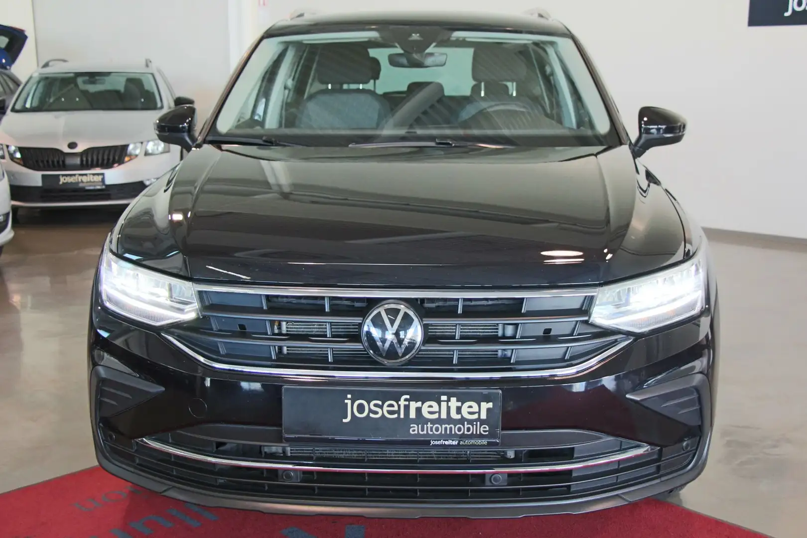 Volkswagen Tiguan Life Move 2.0 TDI DSG Schwarz - 2