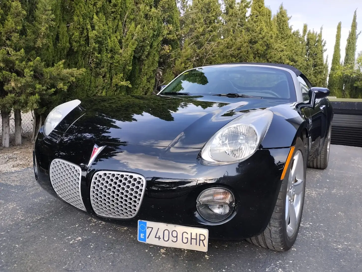 Pontiac Solstice - 1
