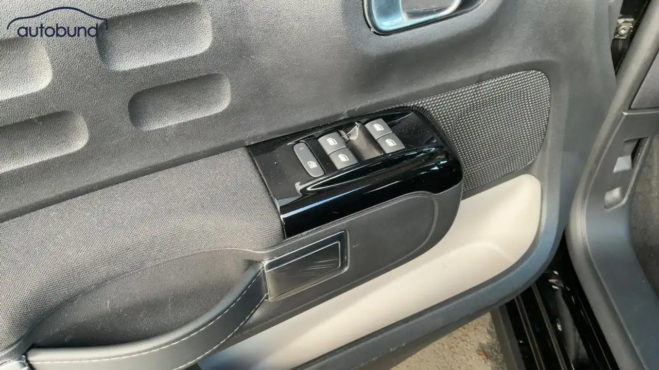 Citroen C3 III 1,2 PT 110 Max Alu KA LED Link NAV NBA PDC RFK 21