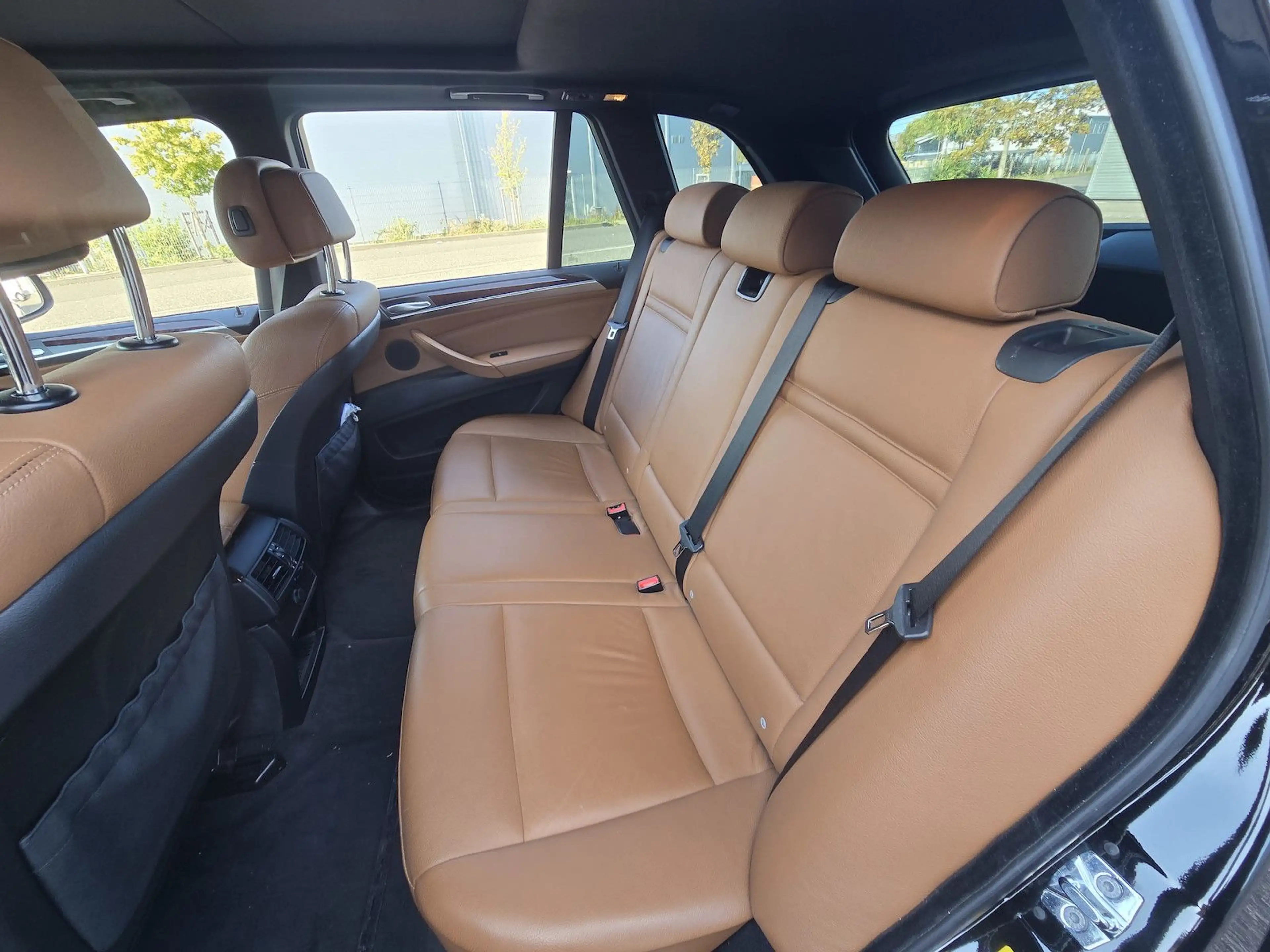 BMW X5 3.0 sd Sport Paket AHK NAVI Panoramadach — photo 10