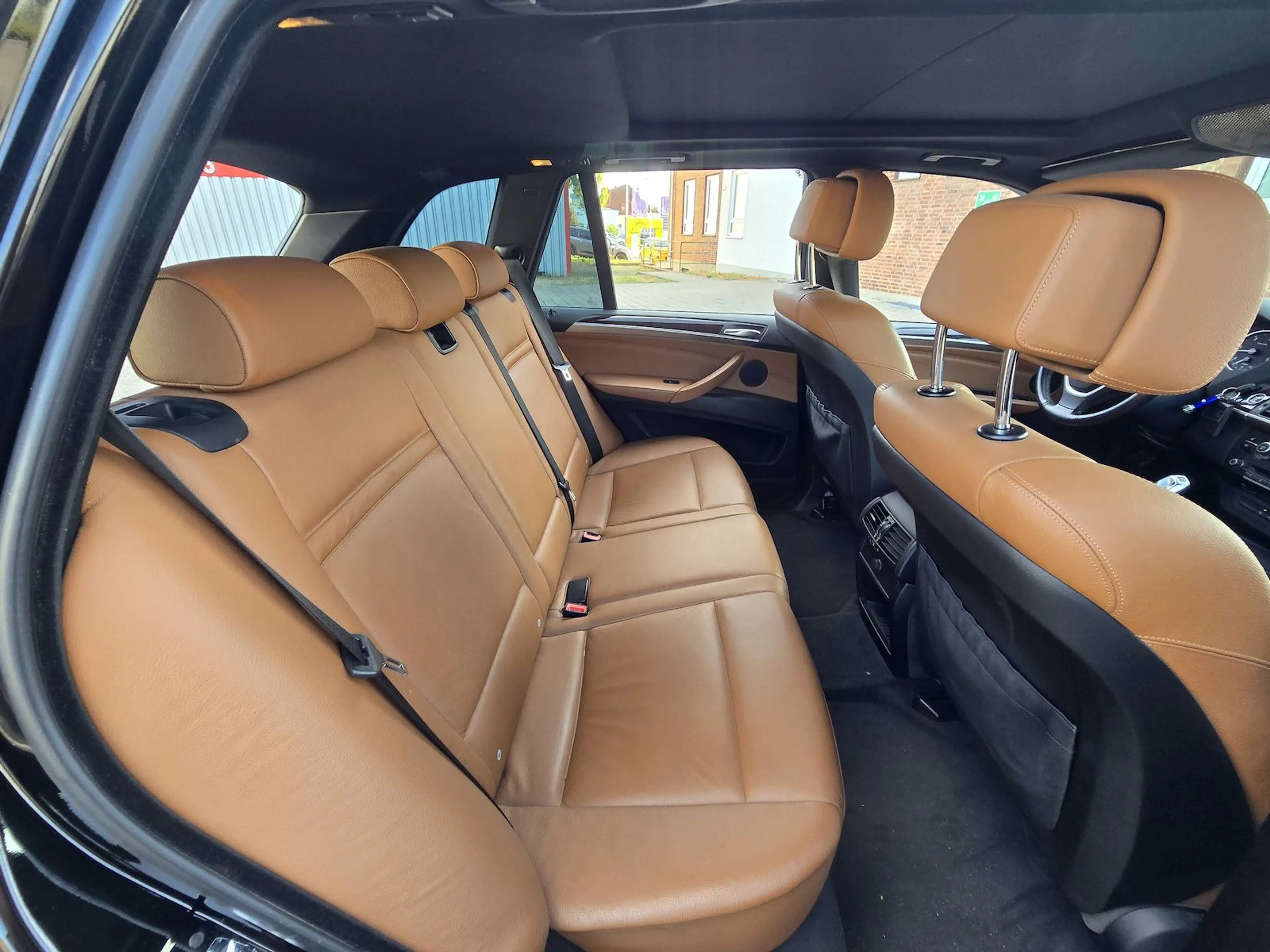 BMW X5 3.0 sd Sport Paket AHK NAVI Panoramadach — photo 12