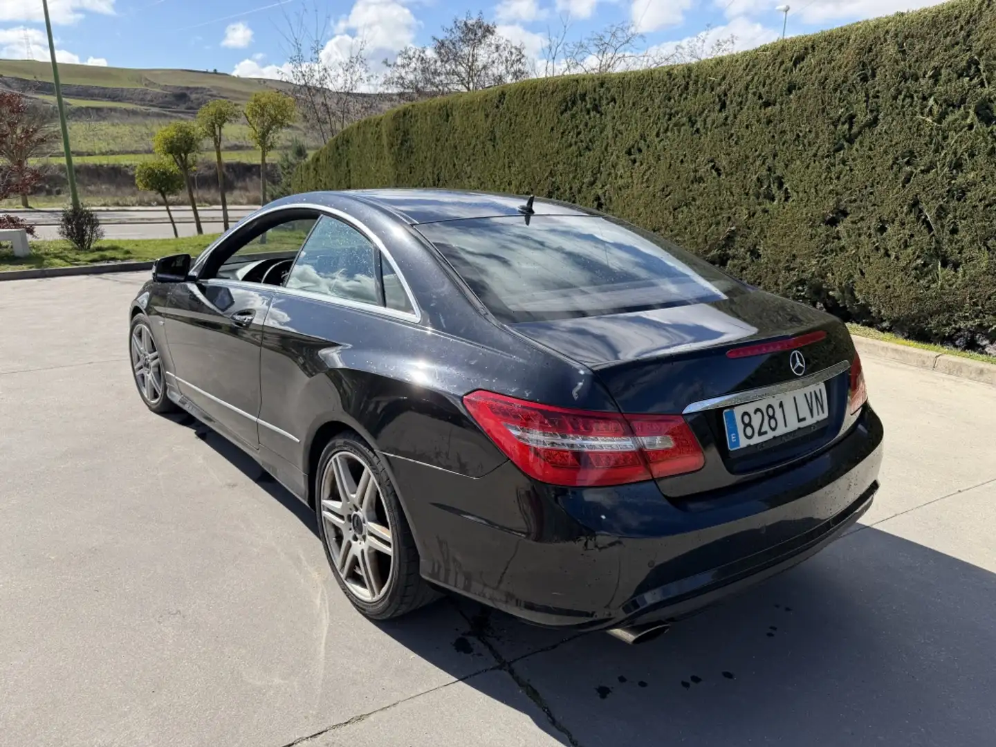 Mercedes-Benz E 220 220CDI BE Executive Avantgarde 7G Plus Negro - 1