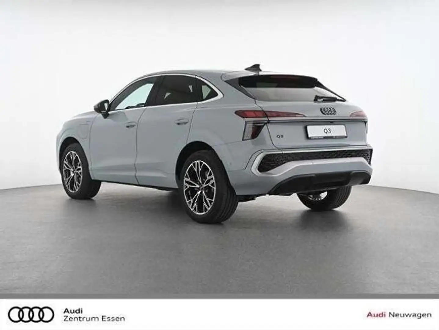 Audi Q3 Sportback e-hybrid S line S tronic 200kW Gris - 2