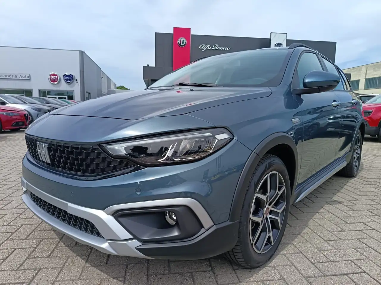 Fiat Tipo 1.5 Hybrid DCT SW Cross 9