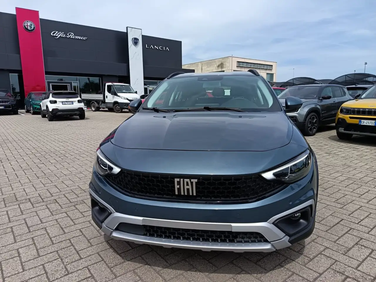 Fiat Tipo 1.5 Hybrid DCT SW Cross 2