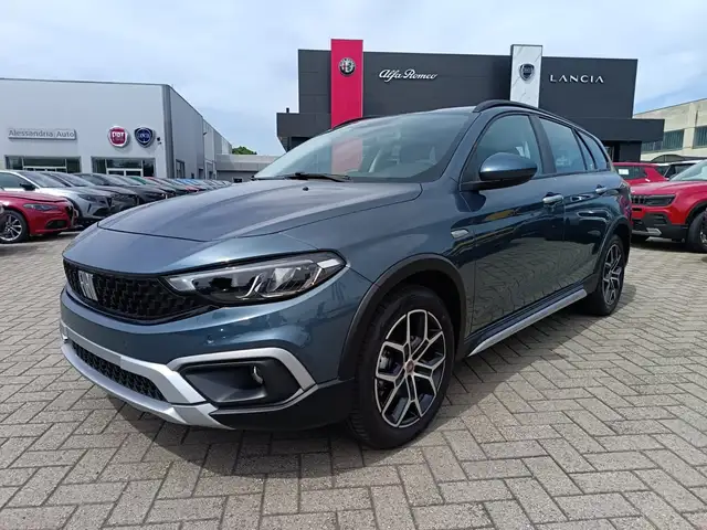 Fiat Tipo 1.5 Hybrid DCT SW Cross