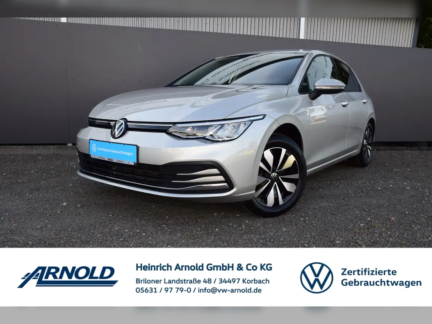 Volkswagen Golf VIII TSI MOVE DSG Plateado - 1