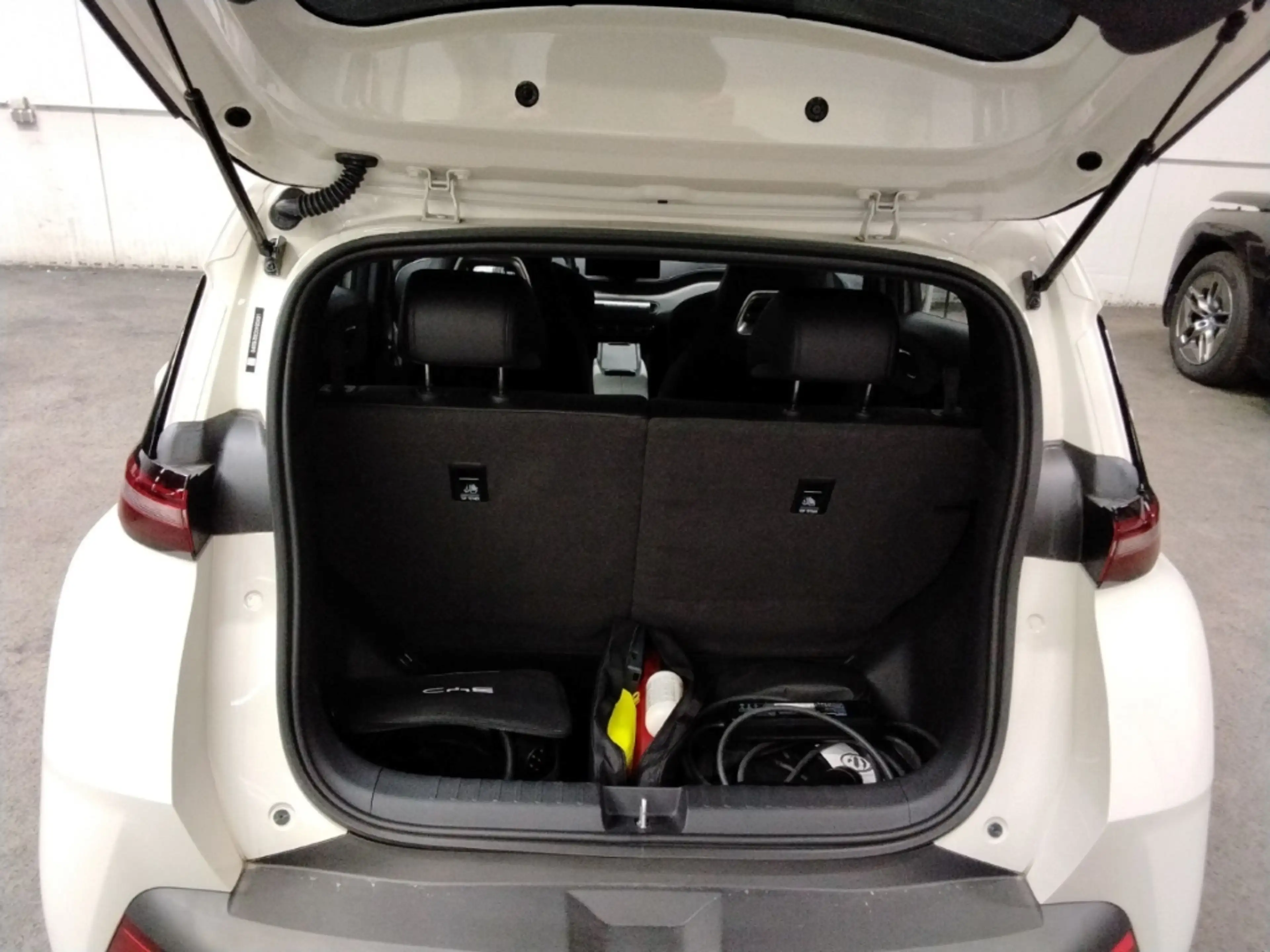BYD Dolphin BOOST 43,2kWh 65 kW NAVI,DAB,KLIMA,CARPLAY — photo 10