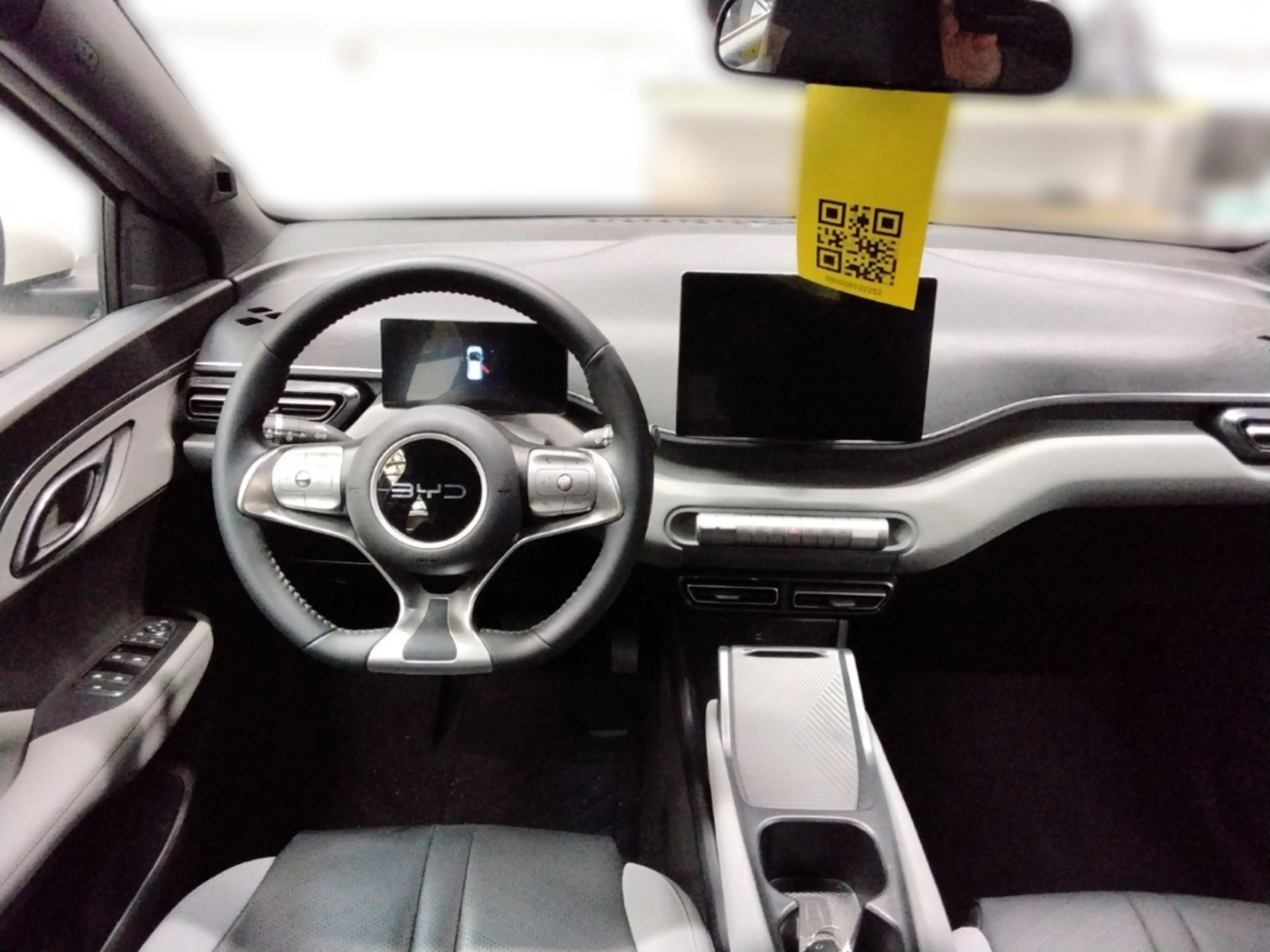 BYD Dolphin BOOST 43,2kWh 65 kW NAVI,DAB,KLIMA,CARPLAY — photo 7