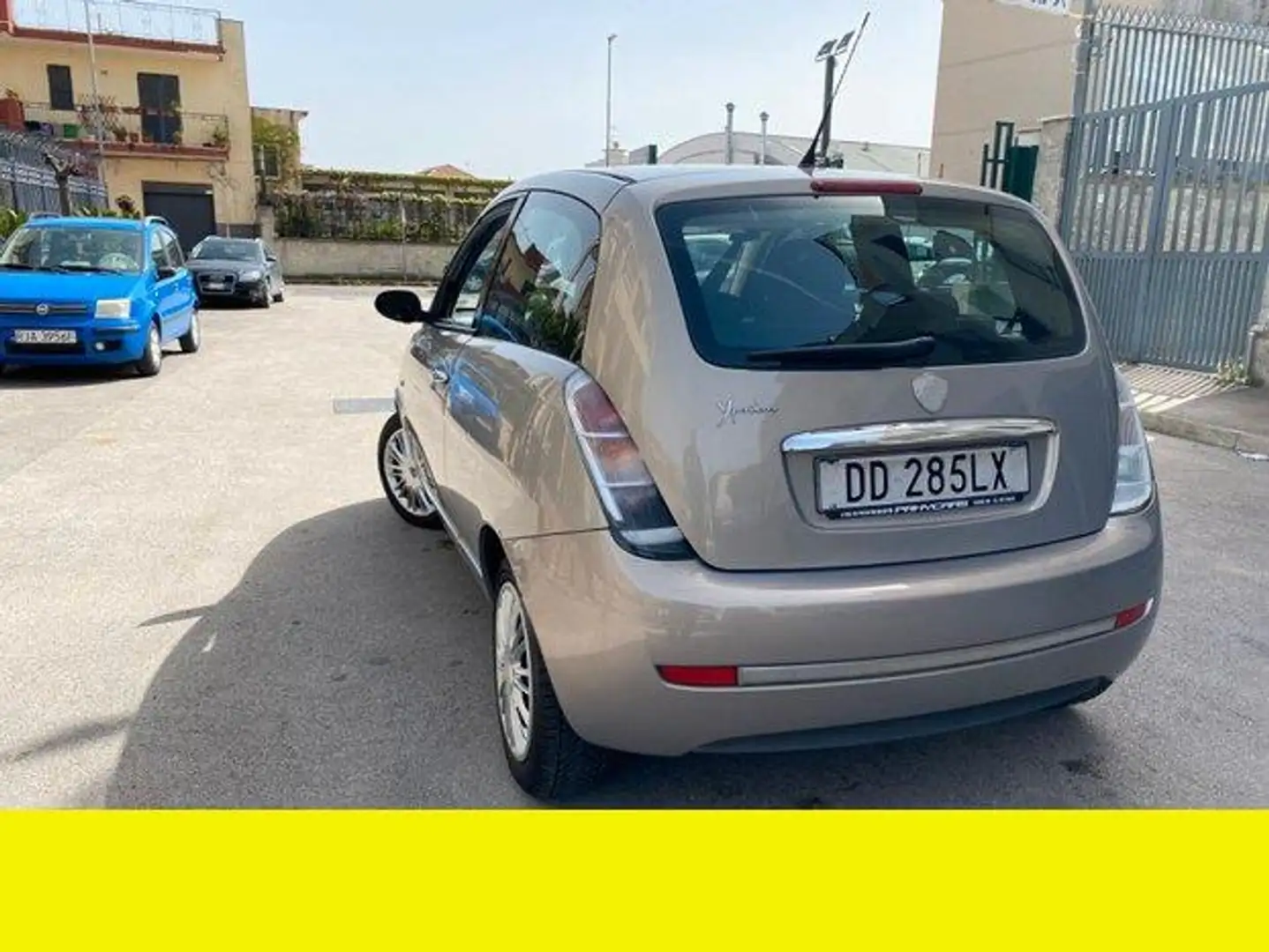 Lancia Ypsilon - 2