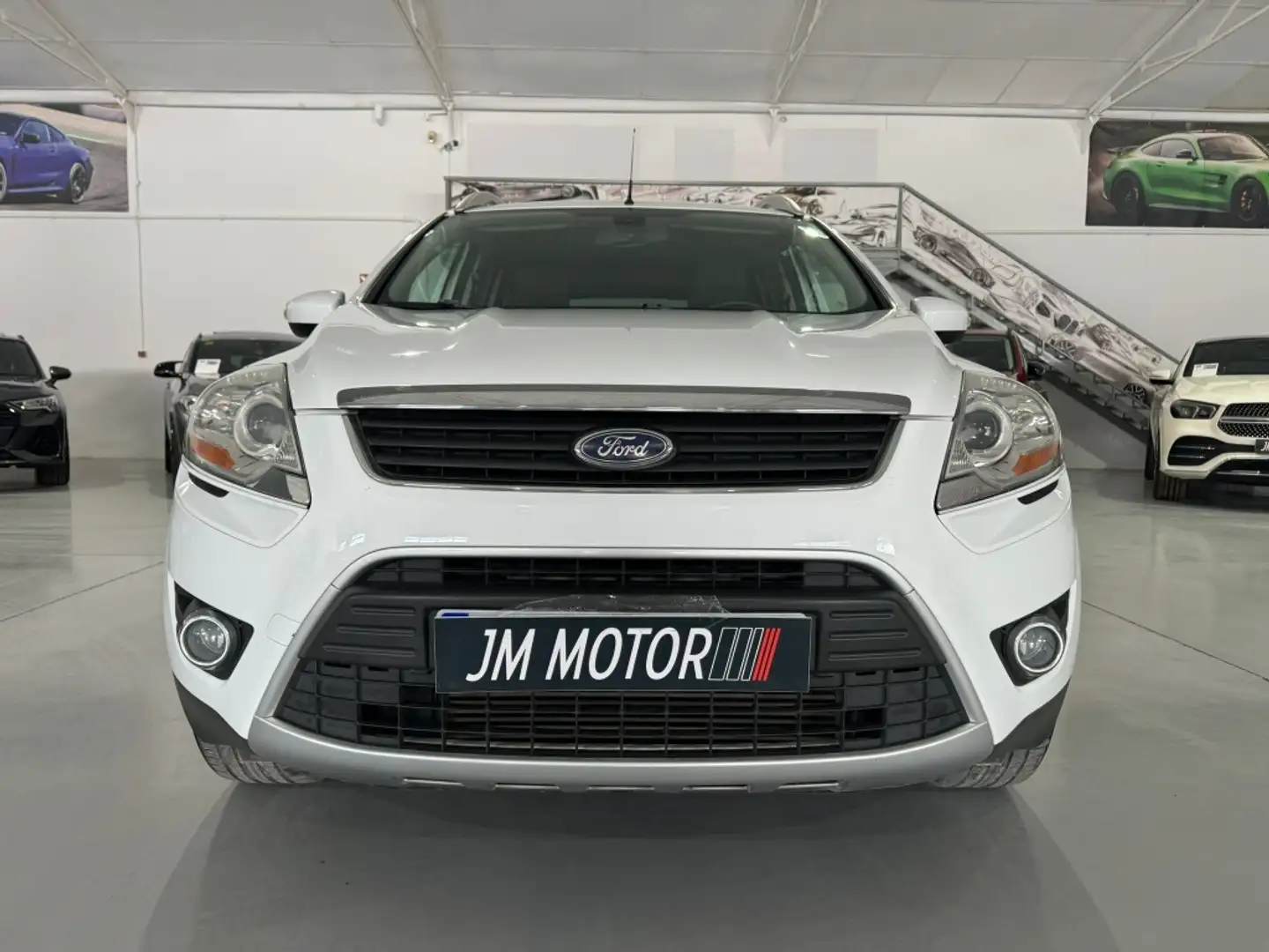 Ford Kuga 2.0TDCI Titanium 2WD Blanc - 2