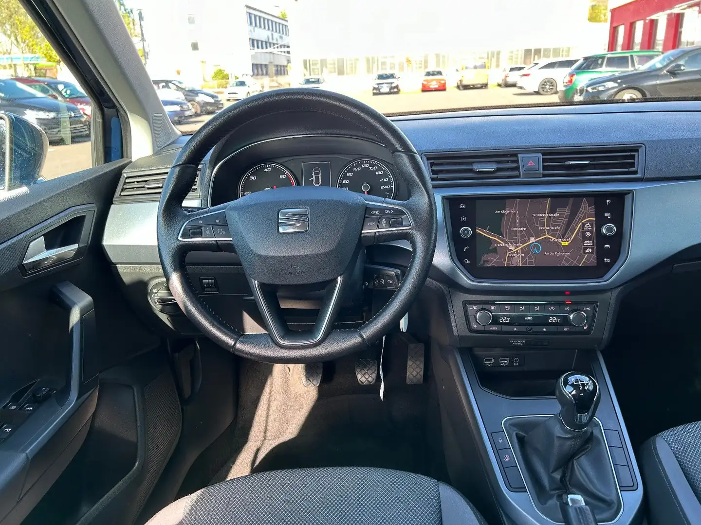 SEAT Arona Style+Klimaauto+Sitzhzg.+AHK+Tempo+Apple Blau - 2